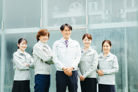 工場での仕事